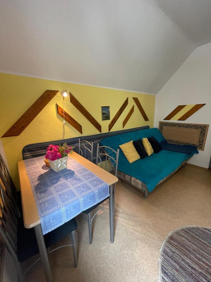 Apartments And Rooms Razen Bohinj Eksteriør bilde